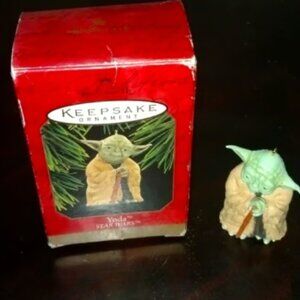 1997 Hallmark Keepsake Ornament Star Wars 💥 Yoda 💥 Collectible!
